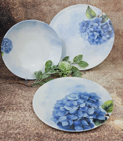 zestaw talerzy dla 6 osób 18 el. Vanilla Hortensja Blue