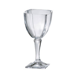 BOHEMIA AREZZO KIELISZEK 300ML WINO KPL 6 SZT