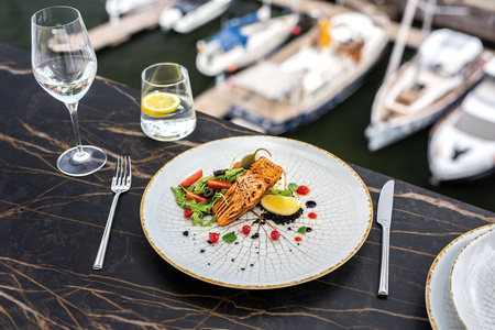 Lubiana talerz płytki 310mm Hotel Leaf