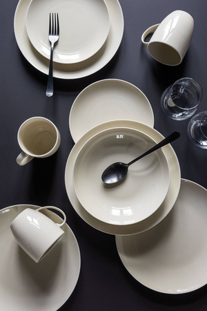 Lubiana Zestaw obiadowy dla 6 osób, 18 elementów Modern kremowy
