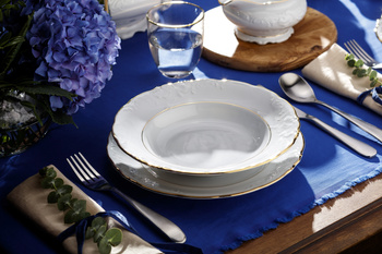 Chodzież serwis obiadowy dla 12 osób 40el. Fryderyka Złota Linia