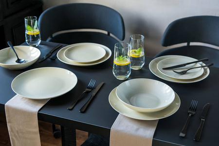 Lubiana Zestaw obiadowy dla 6 osób, 18 elementów Modern kremowy